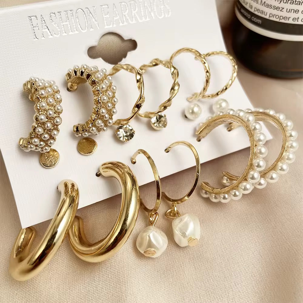✨ Modern Elegance – Gold Plated Hoop Earrings ✨