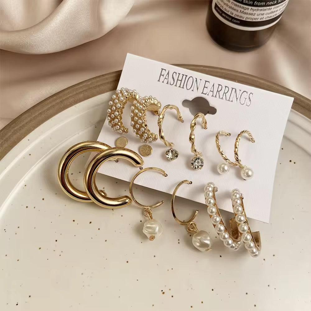 ✨ Modern Elegance – Gold Plated Hoop Earrings ✨